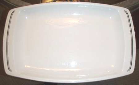 BUF147 by Buffalo Pottery