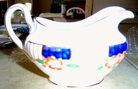 2404 Creamer