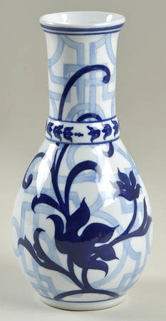 Windsor 8" Vase