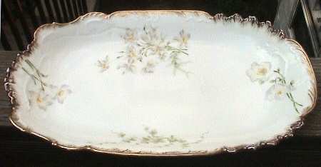 BWD632 16" Oval Serving Platter