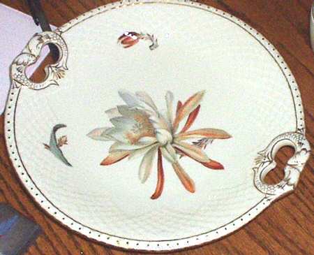 BIG80 Handled Cake Plate