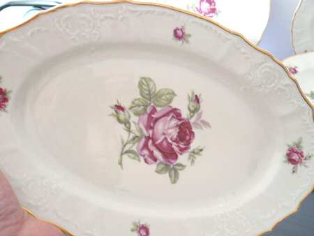 THU558 14" Oval Serving Platter
