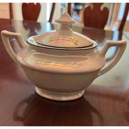 BLL18 Sugar Bowl & Lid