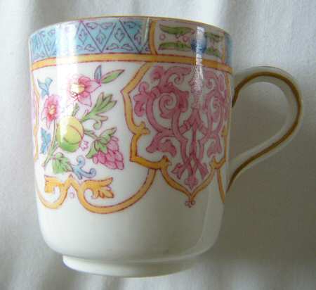 2198 Footed Cup