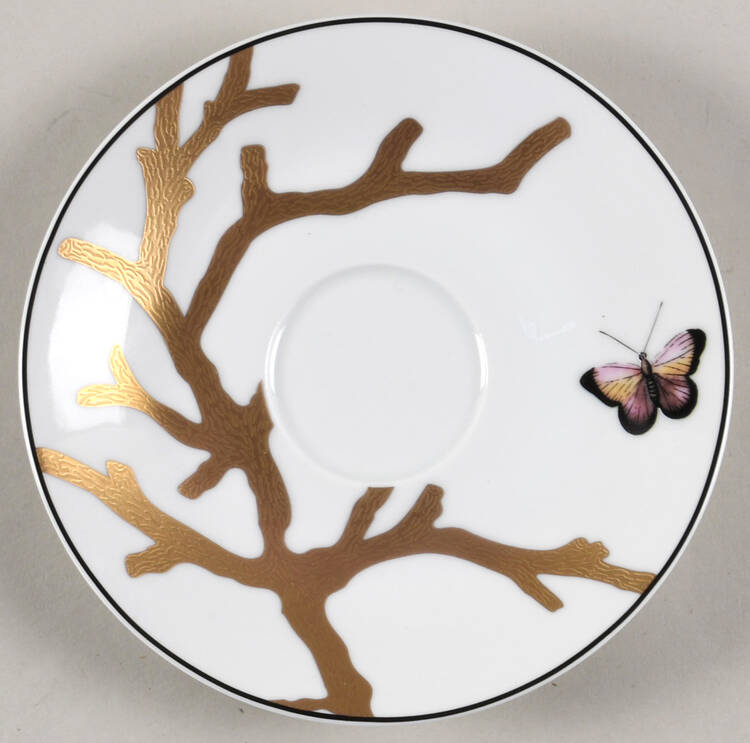 Aux Oiseaux Saucer for Footed Cup