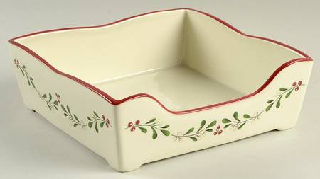 Mistletoe Napkin Holder/Box