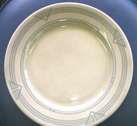 BUF157 by Buffalo Pottery