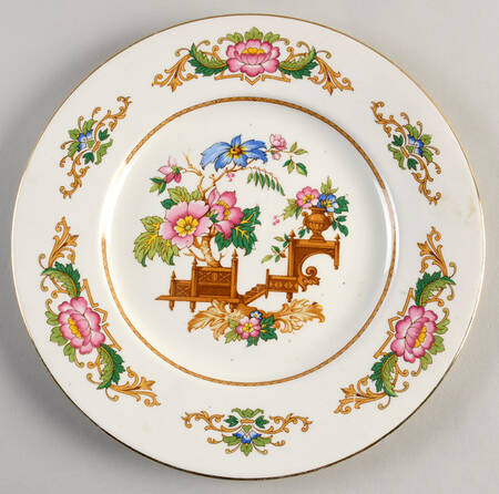 Orient Vase by Barratts