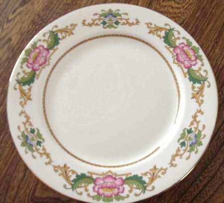 Orient Vase Dinner Plate