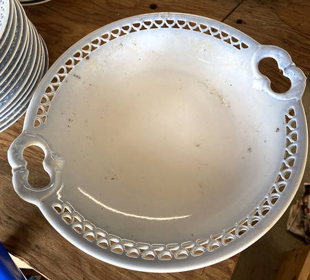 6165 Handled Cake Plate