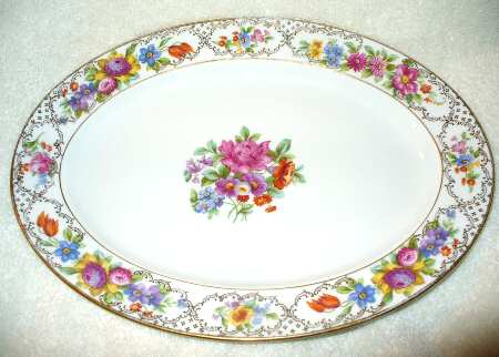BLK163 14" Oval Serving Platter