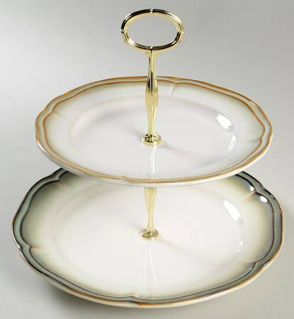 Simply Fluted Dillweed 6 5/8"-10"  2 Tiered Serving Tray (Dp, Sp) HC