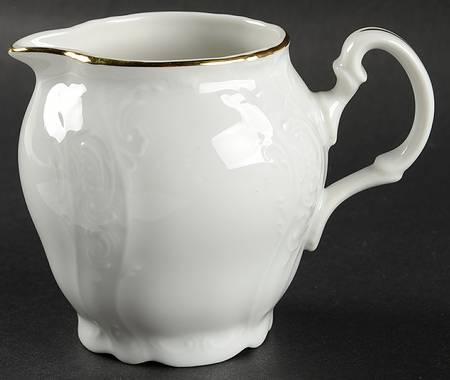 THU563 Creamer