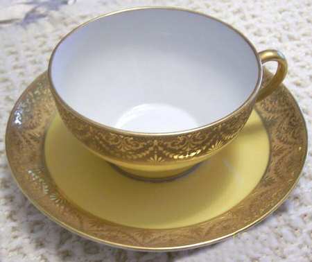 BWD700 Flat Cup & Saucer Set