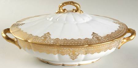 BER592 Oval Covered Vegetable