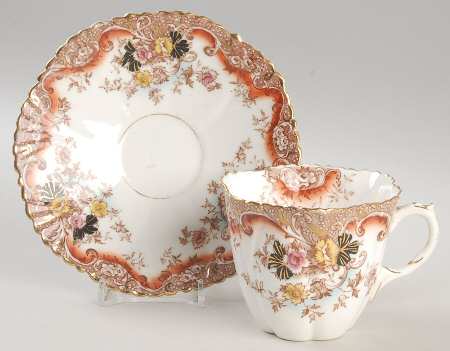 328 Flat Cup & Saucer Set