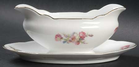 BAV420 Gravy Boat with Attached Underplate