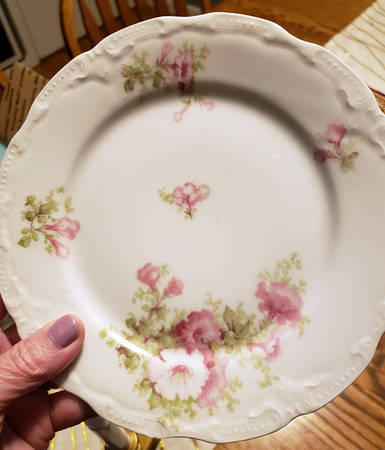 BOG129 Salad Plate