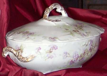 BWD708 Oval Covered Vegetable