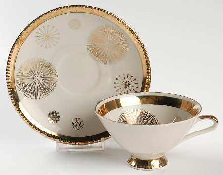 2246E Footed Cup & Saucer Set
