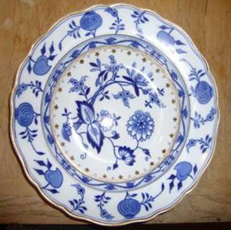 Meissen (Scalloped, Gold Trim) by Brown, Westhead &amp; Moore