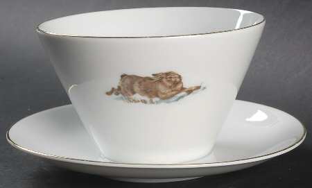 SCH657 Gravy Boat with Attached Underplate