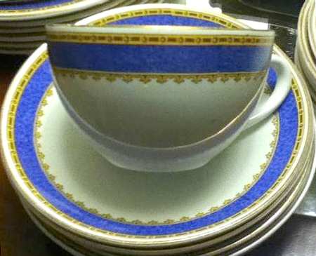 BAK27 Flat Cup & Saucer Set