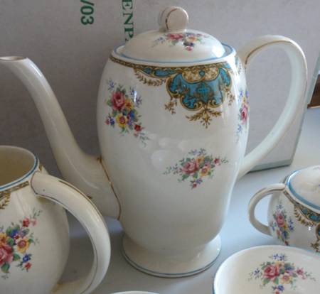 Balmoral Blue Coffee Pot & Lid