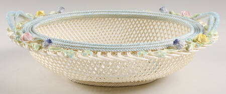 Basketware 12" Oval Basket No Lid