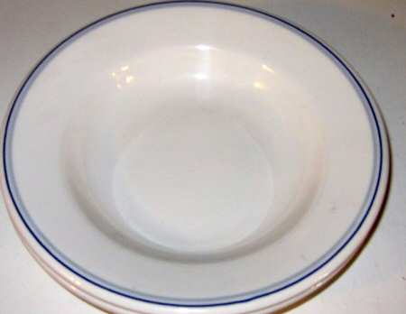 BUF167 by Buffalo Pottery