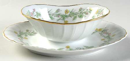 Meudon Gravy Boat with Attached Underplate