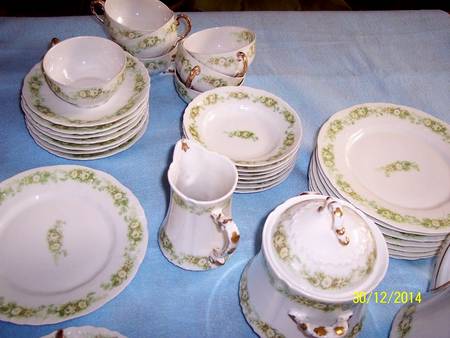 BWD764 Flat Cup & Saucer Set