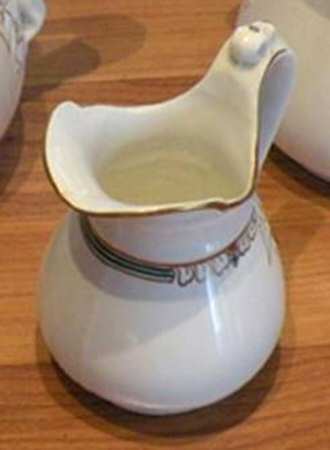 8011 Creamer