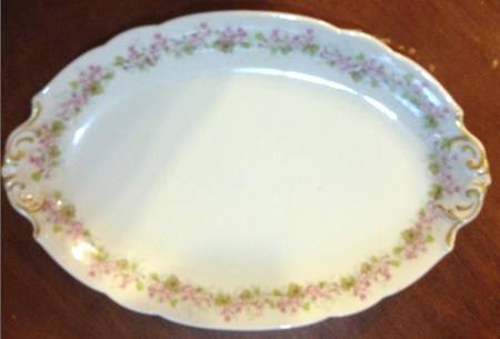 BER634 11" Oval Serving Platter