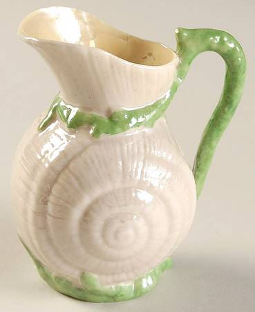 Toy Shell Green by Belleek Pottery (Ireland)