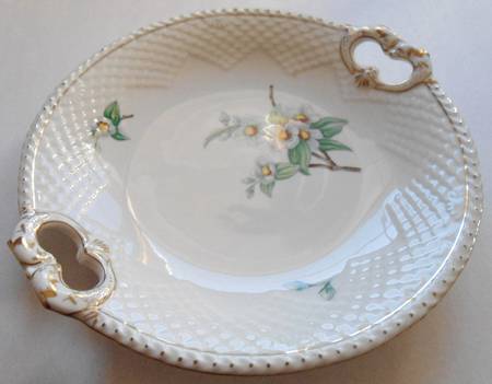 BIG95 Handled Cake Plate