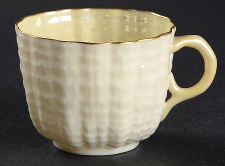 Tridacna Yellow (Gold Trim) by Belleek Pottery (Ireland)