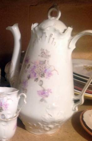 1758 Coffee Pot & Lid