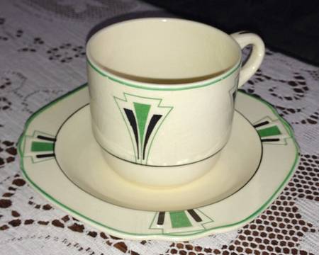 6463 Flat Cup & Saucer Set