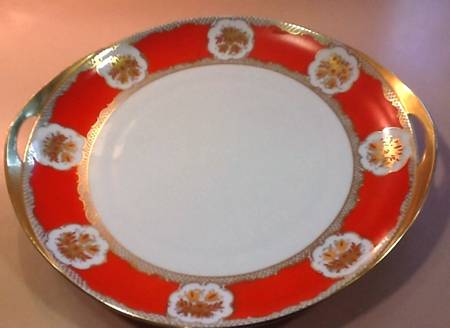 8235 Handled Cake Plate