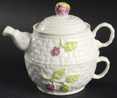 Fruits of the Forest by Belleek Pottery (Ireland)