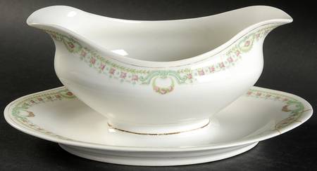 BWD801 Gravy Boat with Attached Underplate