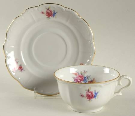 BTH274 Footed Cup & Saucer Set