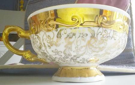 BAV511 Footed Cup