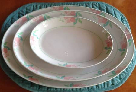 Fleur 12" Oval Serving Platter