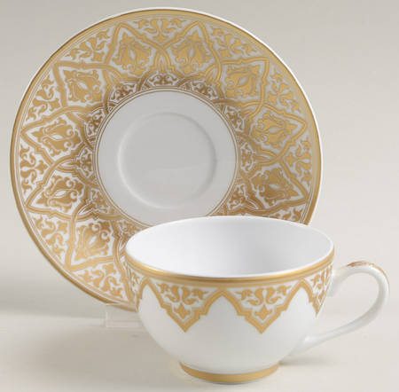 Venise Flat Cup & Saucer Set