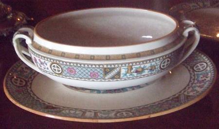 Satsuma (Multicolor Gray/Pink) Tureen No Lid