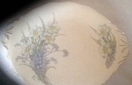 4698 Handled Cake Plate