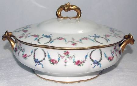 BER673 Round Covered Vegetable