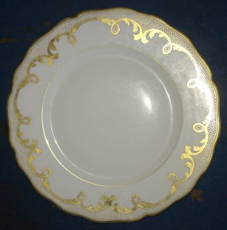 BER677 Dinner Plate